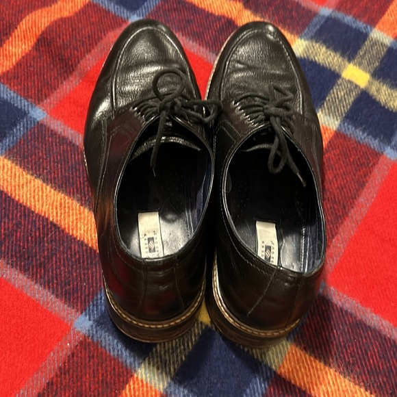 Joseph Abboud - Picture 10 of 11